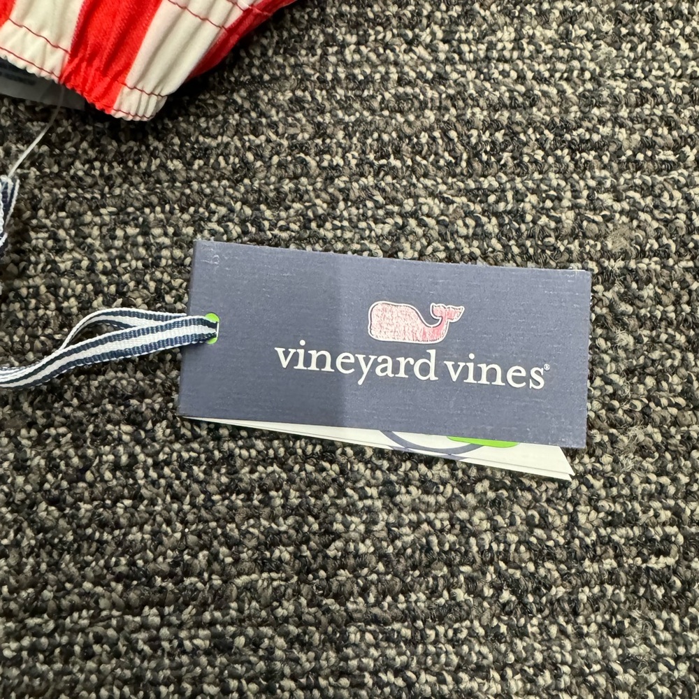 Vineyard‎ Vines Striped Shorts - Picture 5 of 8